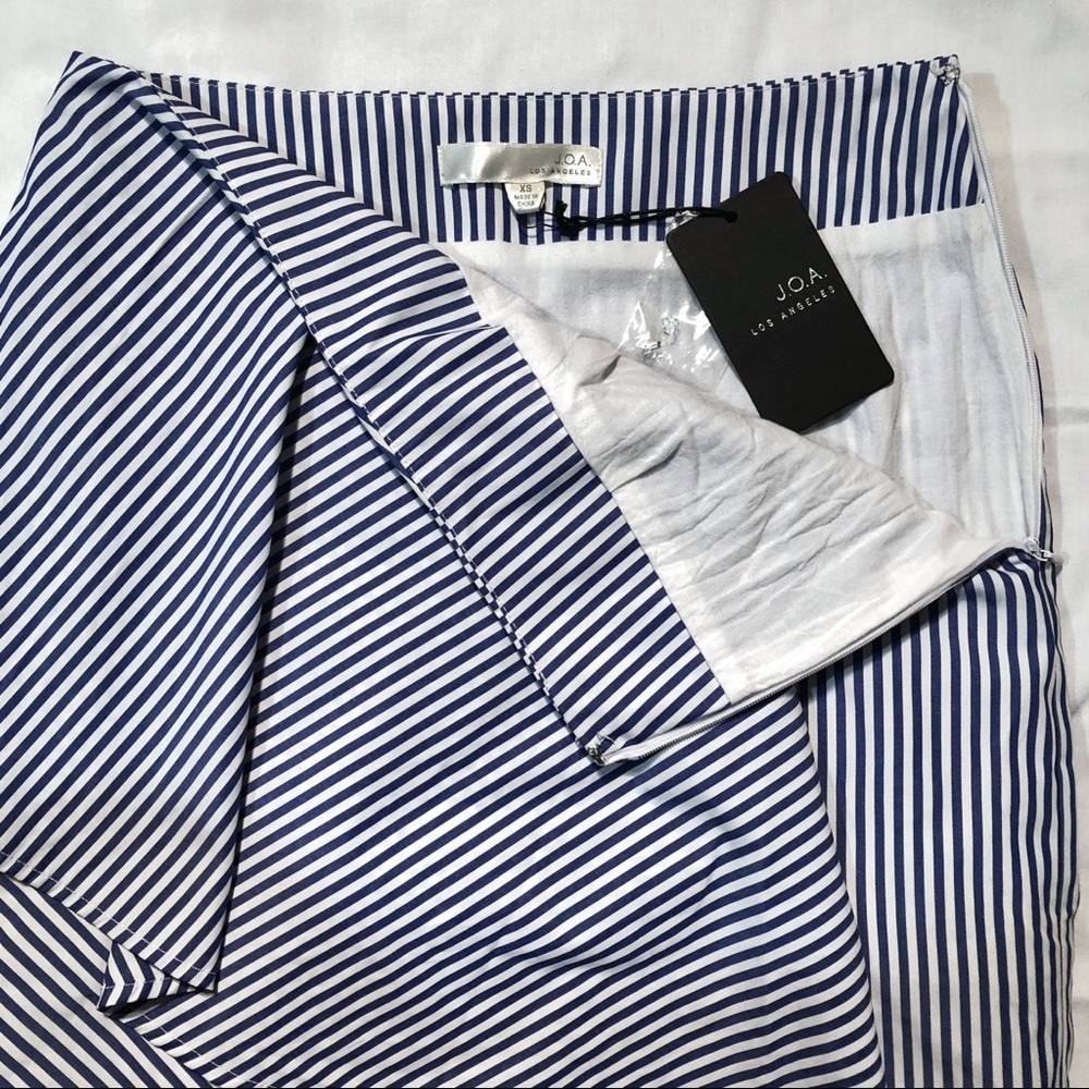 JOA WRAP FRONT HIGH LOW MINI SKIRT IN FINE STRIPE - Picture 9 of 9